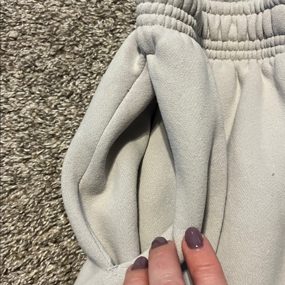 Princess Polly Women’s Track Pants Bubble Text Grey & Cloud White Size 4 - Picture 6 of 8